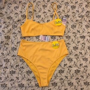 Ribbed High-Waisted Bikini
